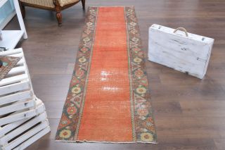 2x9 Bordered Vintage Runner Rug - Thumbnail