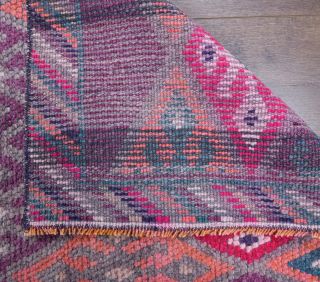 Vintage Hand-Knotted Runner Rug - Thumbnail