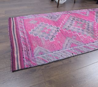 Vintage Hand-Knotted Runner Rug - Thumbnail