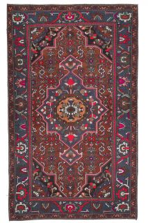 Persian Vintage Area Rug - Thumbnail