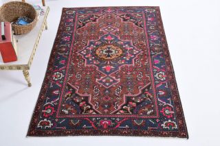 Persian Vintage Area Rug - Thumbnail