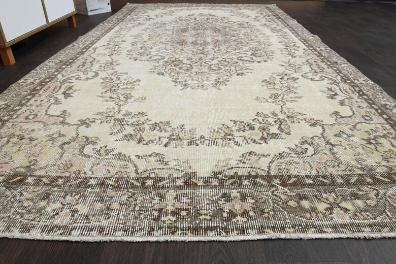 Handmade Persian Vintage Area Rug