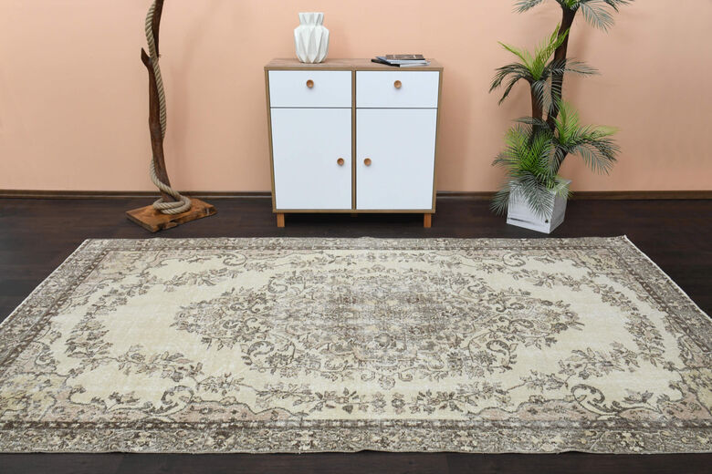 Handmade Persian Vintage Area Rug