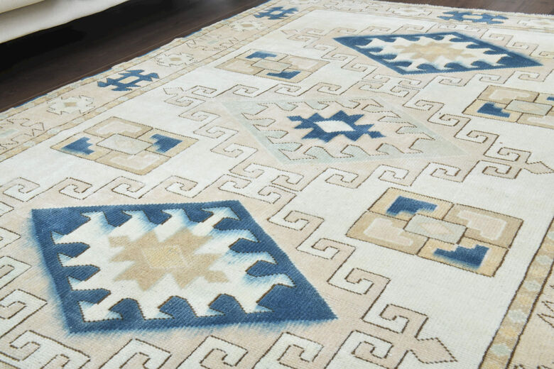 Handmade Vintage Area Rug