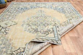 Washable Vintage Area Rug - Thumbnail