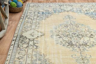 Washable Vintage Area Rug - Thumbnail