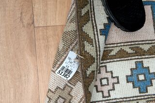 Geometric Vintage Area Rug - Thumbnail