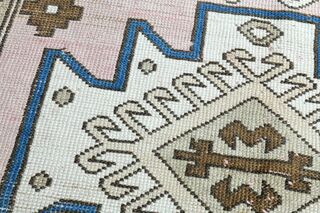 Geometric Vintage Area Rug - Thumbnail