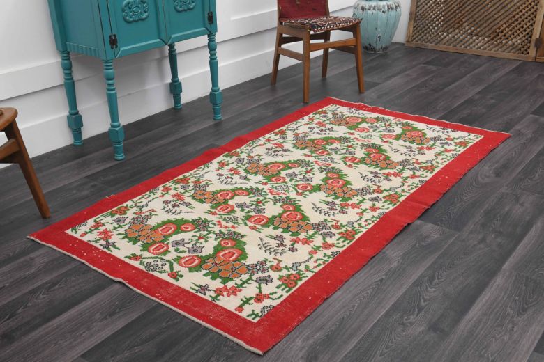 Red Bordered & Floral Vintage Area Rug