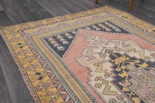 Handmade Vintage Area Rug - Thumbnail