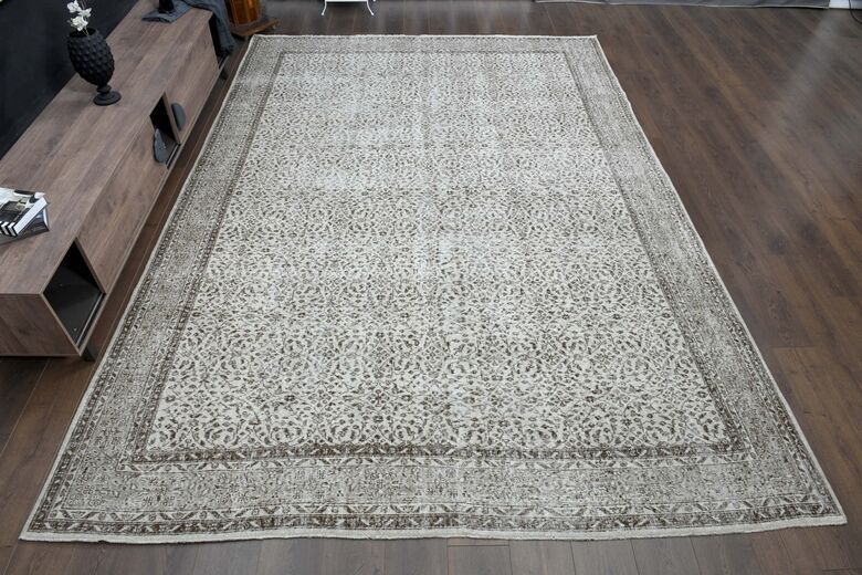 Floral Gray Beige Area Rug