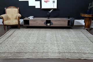 Floral Gray Beige Area Rug - Thumbnail