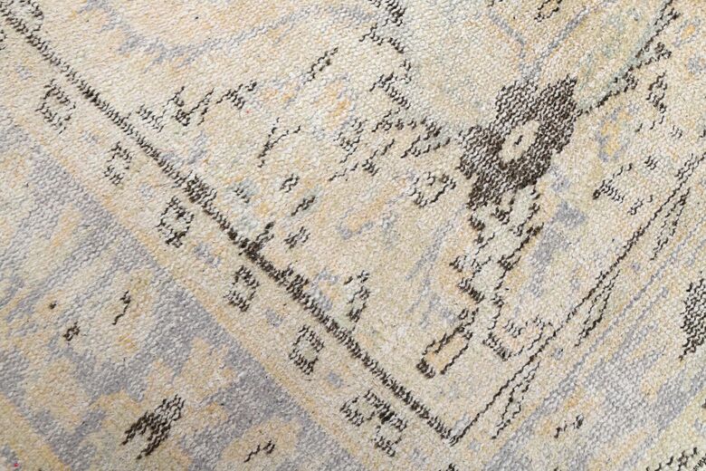 Faded Area Vintage Area Rug