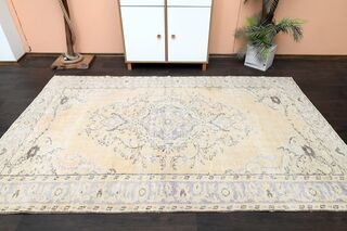 Faded Area Vintage Area Rug - Thumbnail