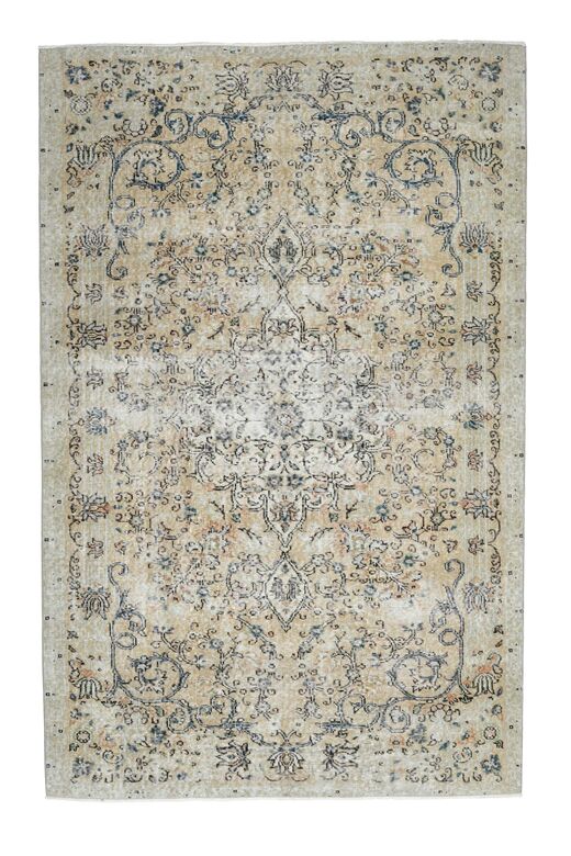 Minimalist Vintage Floral Rug