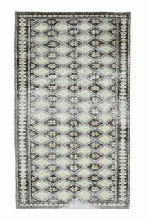 Diamonds Vintage Area Rug - Thumbnail