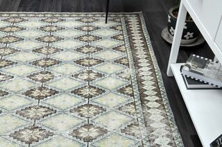 Diamonds Vintage Area Rug - Thumbnail