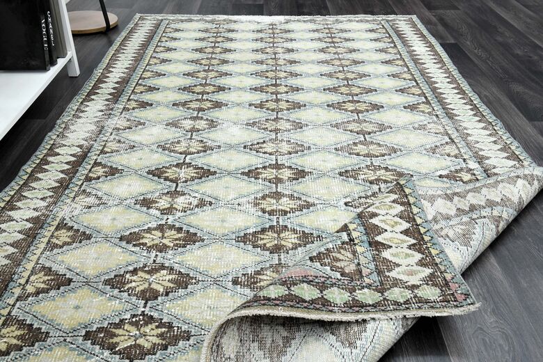 Diamonds Vintage Area Rug