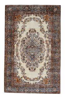 Vintage Oriental Rug - Thumbnail