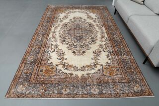 Vintage Oriental Rug - Thumbnail