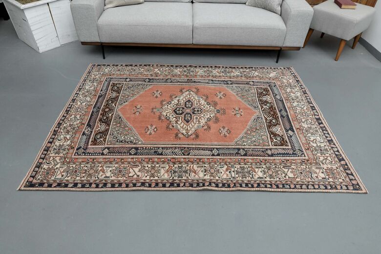 Oushak Turkish Wool Rug