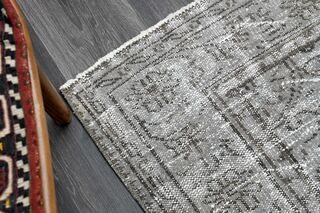 Vintage Area Rug - Thumbnail