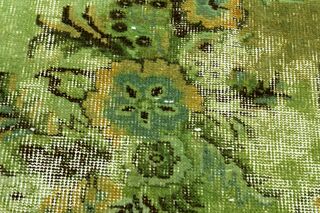 Green Vintage Area Rug - Thumbnail