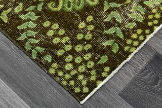 Green Vintage Area Rug - Thumbnail