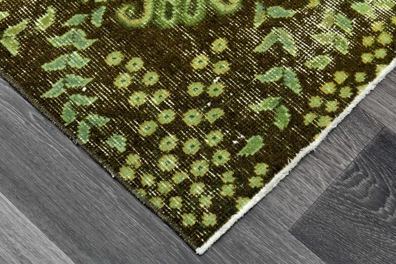 Green Vintage Area Rug