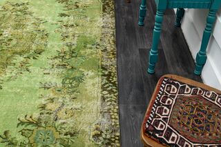 Green Vintage Area Rug - Thumbnail