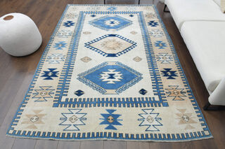 Handmade Vintage Area Rug - Thumbnail