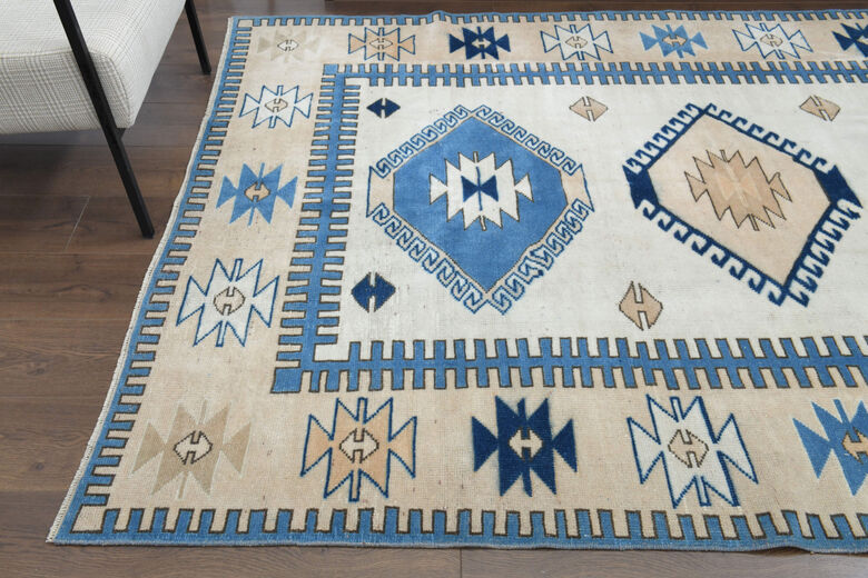 Handmade Vintage Area Rug