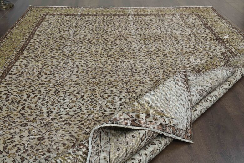 Handmade Vintage Area Rug