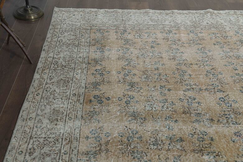 Handmade Vintage Area Rug