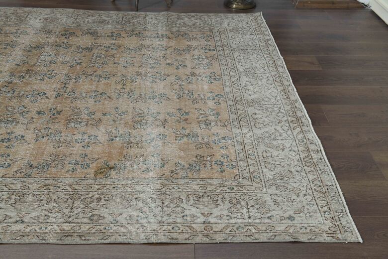 Handmade Vintage Area Rug