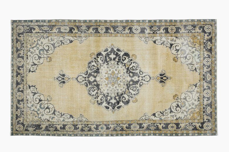 Medallion Vintage Area Rug