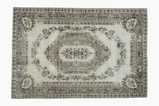 Royal White Vintage Rug - Thumbnail