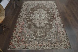 Brown Oriental Vintage Rug - Thumbnail