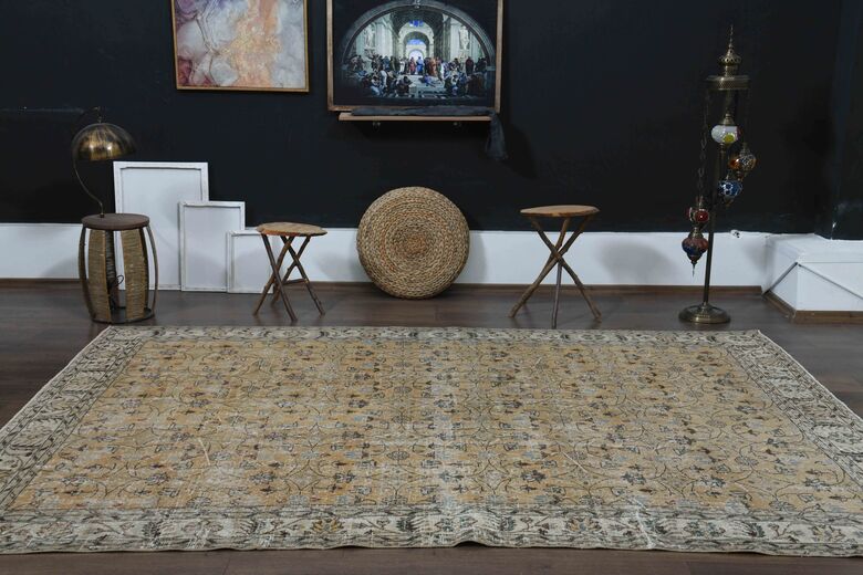 Floral Oushak Area Rug