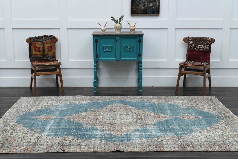 Water Blue Vintage Area Rug