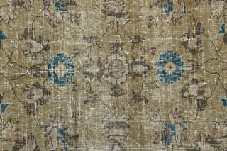 Rustic Vintage Area Rug - Thumbnail