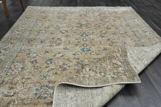 Rustic Vintage Area Rug - Thumbnail