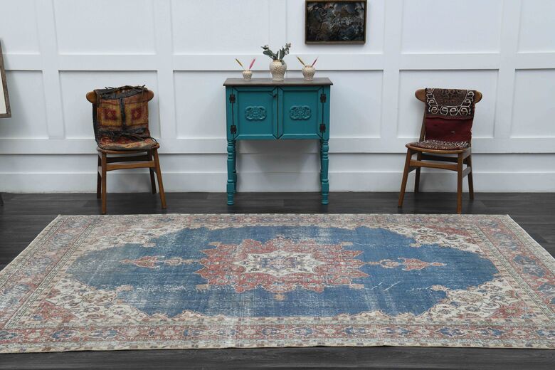 Blue Oriental Vintage Area Rug