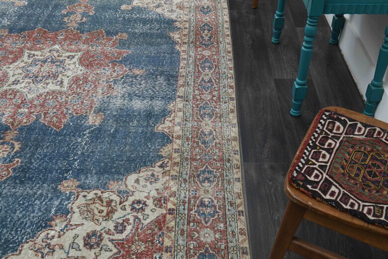 Blue Oriental Vintage Area Rug