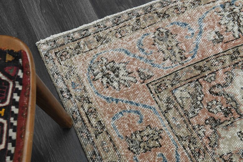 Blue Oriental Vintage Area Rug