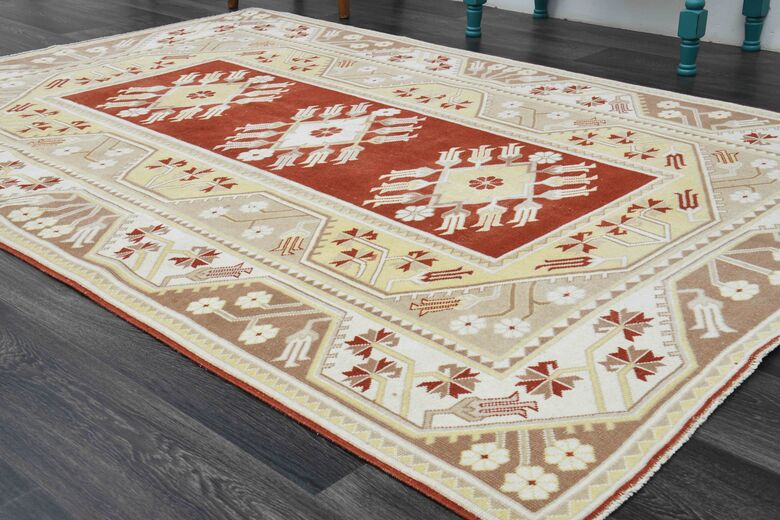 Milas Wool Vintage Rug