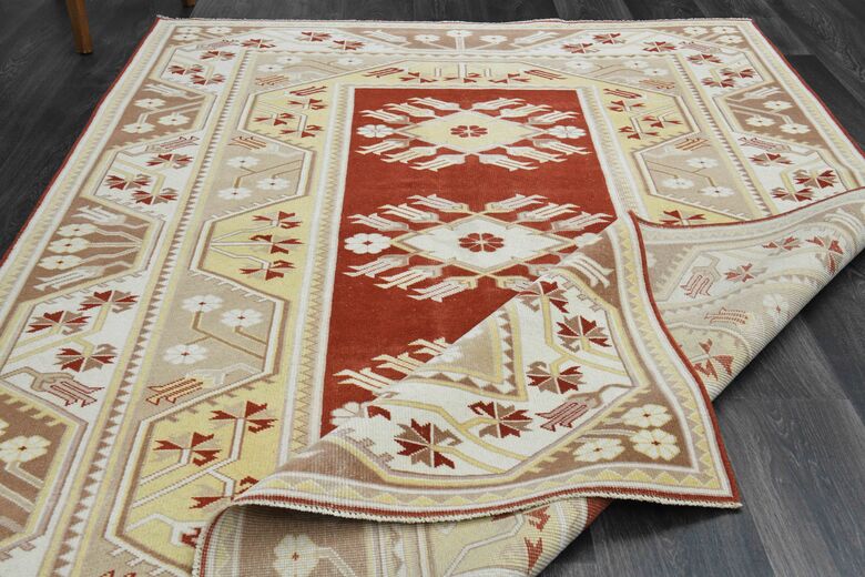 Milas Wool Vintage Rug