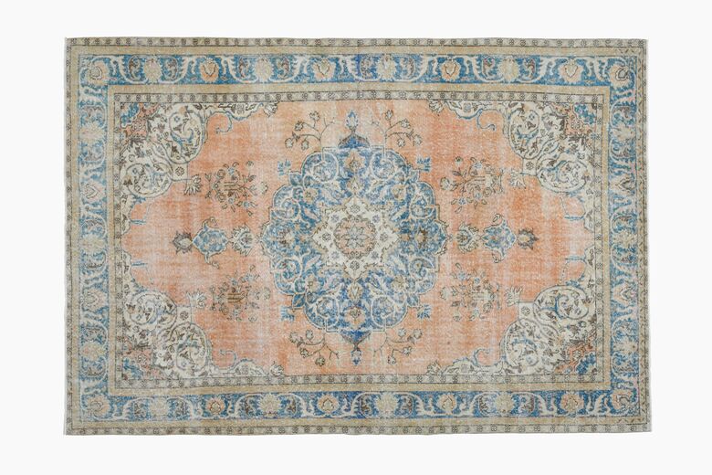 Oriental Oushak Rug