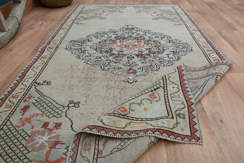 Neutral Vintage Rug