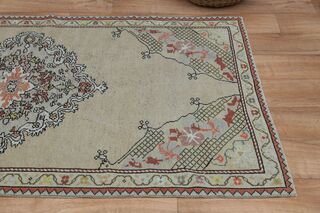 Neutral Vintage Rug - Thumbnail